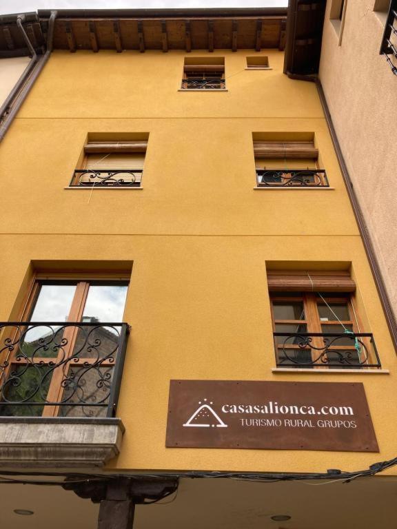 Salionca Habitaciones Poza de la Sal Eksteriør bilde